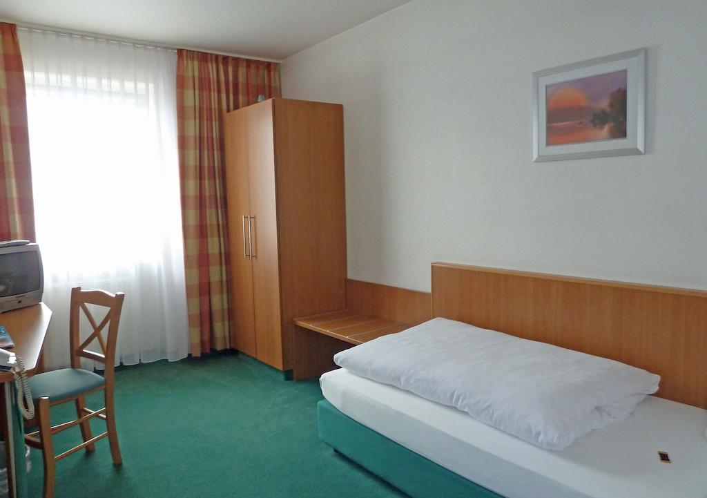 Landhotel Sulzbacher Hof Sulzbach  Kamer foto